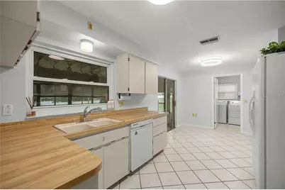 653 W Buttonbush Drive, Beverly Hills, FL 34465 - Photo 5