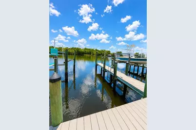 11122 W Cove Harbor Drive, Crystal River, FL 34428 - Photo 35