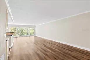 225 Country Club Dr, Largo, FL 33771 - Photo 5