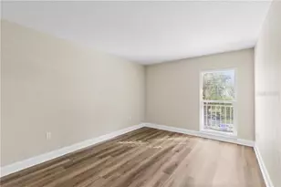 225 Country Club Dr, Largo, FL 33771 - Photo 19