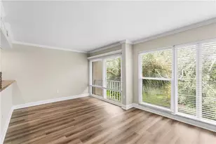 225 Country Club Dr, Largo, FL 33771 - Photo 15
