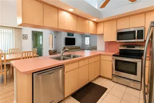 11071 W Thoreau Pl, Crystal River, FL 34428 - Photo 13