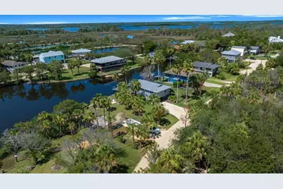 12046 W Gulf Breeze Court, Crystal River, FL 34429 - Photo 7
