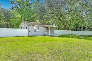 6708 16th St, Zephyrhills, FL 33542 - Photo 5