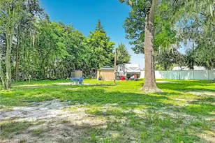 6708 16th St, Zephyrhills, FL 33542 - Photo 13