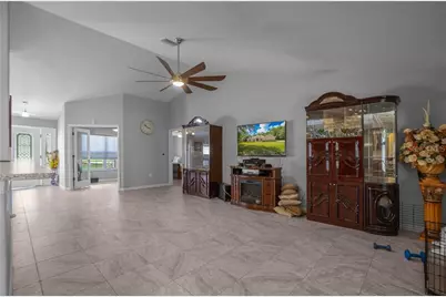 3856 W Birds Nest Drive, Beverly Hills, FL 34465 - Photo 7