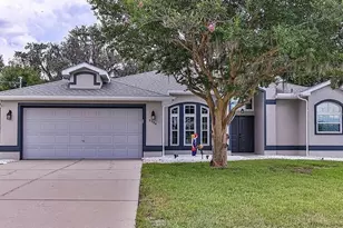 5904 W Meadowpark Ln, Crystal River, FL 34429 - Photo 3