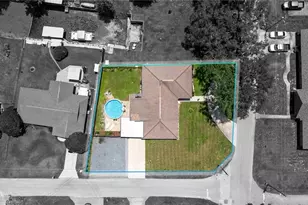 1351 Cr 482N, Lake Panasoffkee, FL 33538 - Photo 1