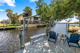 12014 W Dolphin Ct, Homosassa, FL 34448 - Photo 3