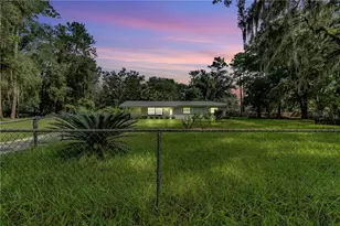 11031 NE 145th St, Fort Mc Coy, FL 32134 - Photo 15
