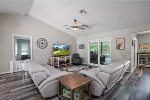 9570 E Tsala Apopka Dr, Floral City, FL 34436 - Photo 13