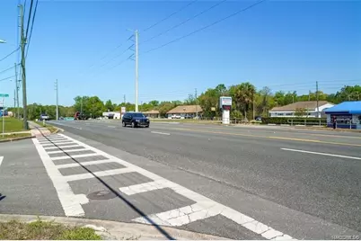 957 S Lois Terrace #104, Inverness, FL 34452 - Photo 11