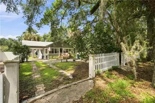 6104 Riverside Dr, Yankeetown, FL 34498 - Photo 7