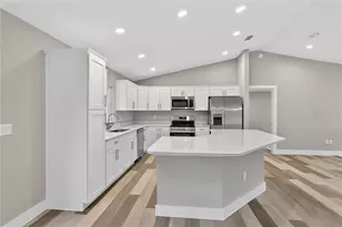 1516 W Pringle Pl, Citrus Springs, FL 34434 - Photo 7