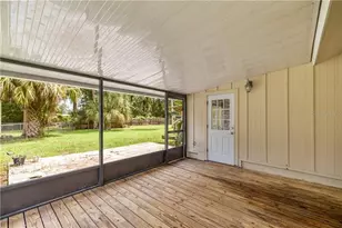 2021 NW 13th Ave, Crystal River, FL 34428 - Photo 33