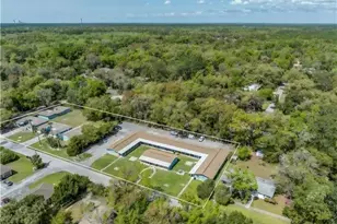 645 NE 10th St, Crystal River, FL 34428 - Photo 11