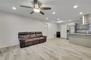 4081 N Holiday Dr, Crystal River, FL 34428 - Photo 11