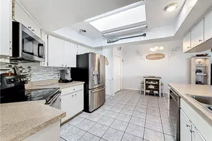 421 W Blueflax Ct, Beverly Hills, FL 34465 - Photo 11