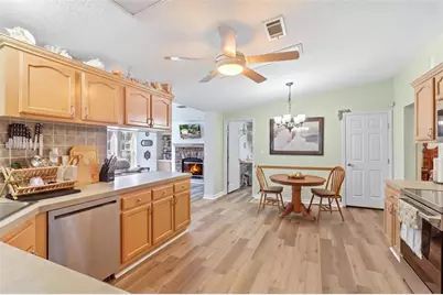 3159 N Holiday Drive, Crystal River, FL 34428 - Photo 17