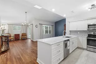 2180 W Learwood Pl, Beverly Hills, FL 34465 - Photo 9