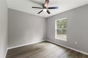 1736 W Hall Pl, Citrus Springs, FL 34434 - Photo 9