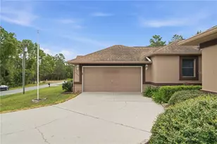2496 E Newhaven St, Inverness, FL 34453 - Photo 9