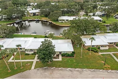 11269 W Bayshore Drive, Crystal River, FL 34429 - Photo 3