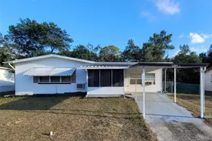 15 N Wadsworth Ave, Beverly Hills, FL 34465 - Photo 1