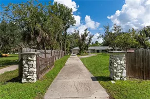 149 & 151 SE Paradise Point Rd, Crystal River, FL 34429 - Photo 21