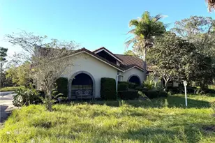 6135 W Pine Ridge Blvd, Beverly Hills, FL 34465 - Photo 1