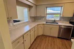 11014 W Cove Harbor Dr, Crystal River, FL 34428 - Photo 15