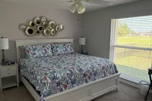 98 Caddy Rd, Rotonda West, FL 33947 - Photo 9
