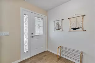 6460 Blueberry Dr, Englewood, FL 34224 - Photo 7