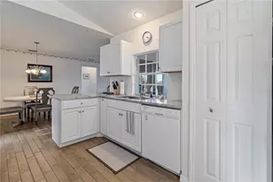 6460 Blueberry Dr, Englewood, FL 34224 - Photo 15