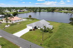 6460 Blueberry Dr, Englewood, FL 34224 - Photo 47