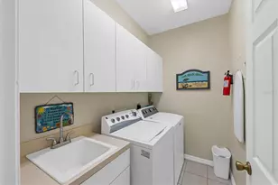 8272 Harborside Cir, Englewood, FL 34224 - Photo 9