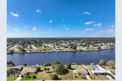 834 Ellicott Circle NW, Port Charlotte, FL 33952 - Photo 11