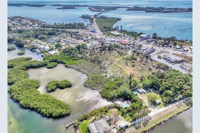 201 E Bay Heights Road, Englewood, FL 34223 - Photo 7