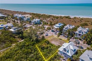 7395 Palm Island Dr, Placida, FL 33946 - Photo 1