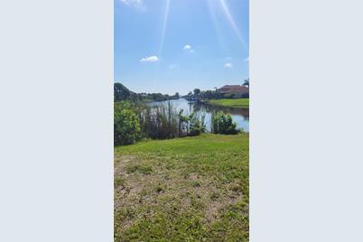 14718 Lillian Circle, Port Charlotte, FL 33981 - Photo 3