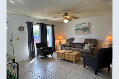 18625 Alphonse Circle, Port Charlotte, FL 33948 - Photo 3