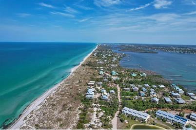 9350 Little Gasparilla Island, Placida, FL 33946 - Photo 15