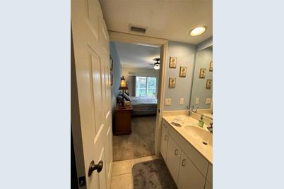 9550 Fiddlers Green Circle #105, Rotonda West, FL 33947 - Photo 23