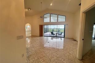 230 Rotonda Cir - Photo 7