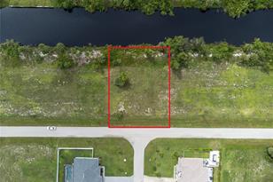 3902 NW 41st Ln, Cape Coral, FL 33993 - Photo 7