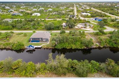 13902 Begonia Circle, Port Charlotte, FL 33981 - Photo 3