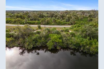 13228 Amaryllis Circle, Port Charlotte, FL 33981 - Photo 5