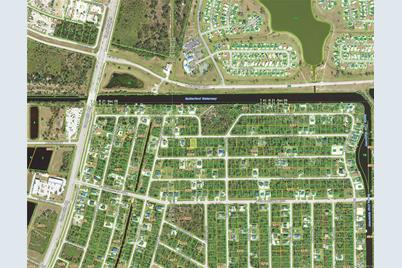 14033 Wenzel Avenue, Port Charlotte, FL 33981 - Photo 3