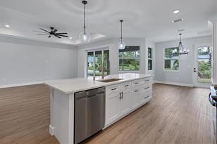 8494 Red Coach Ave - Photo 11