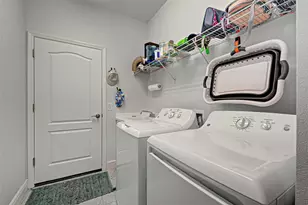 26724 Weiskopf Dr, Englewood, FL 34223 - Photo 21